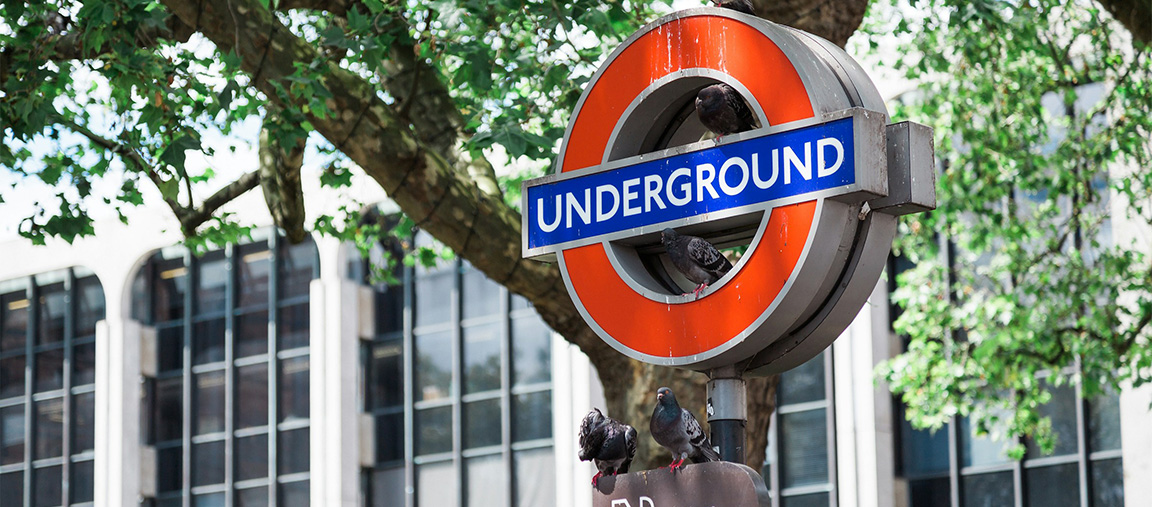 london-underground-sign